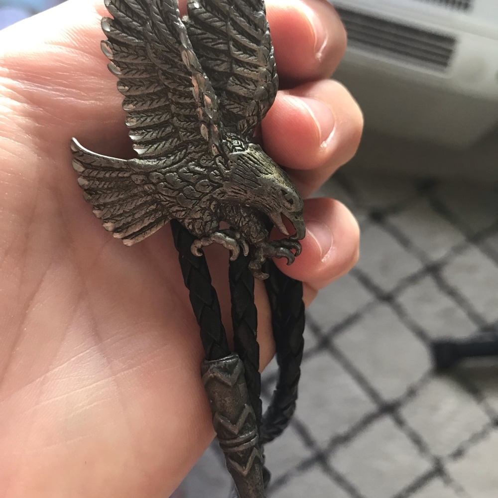 Bolo tie